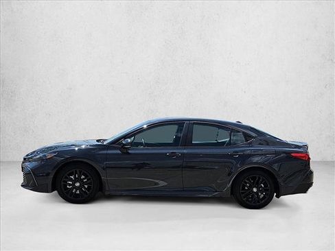 Used 2026 Toyota Camry SE w/ Convenience Package FWD image 9