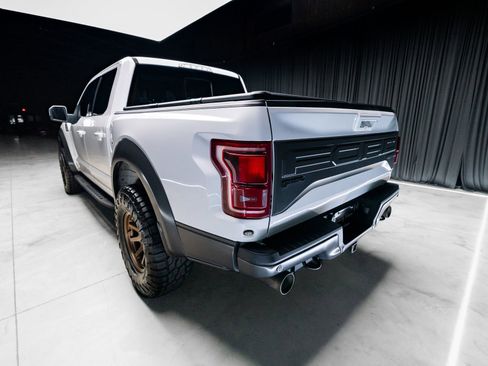 Used 2017 Ford F150 Raptor w/ Equipment Group 802A Luxury AWD/4WD image 12