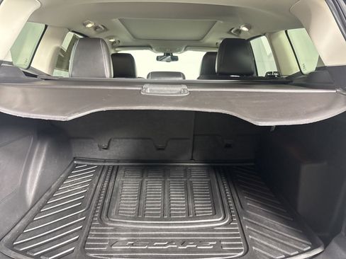 Used 2014 Ford Escape Titanium w/ Equipment Group 401A FWD image 25