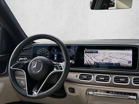 Certified 2025 Mercedes-Benz GLE 350 4MATIC image 19