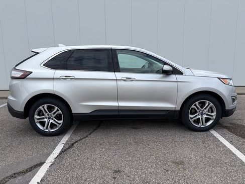 Used 2016 Ford Edge Titanium w/ Technology Package AWD/4WD image 6