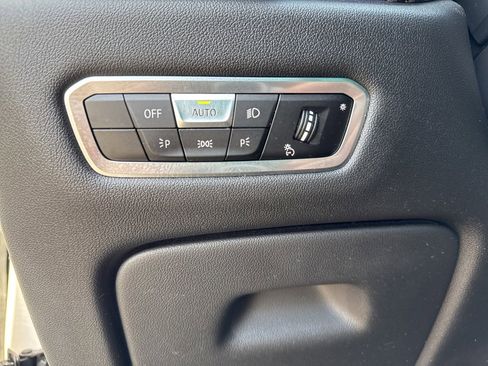 Used 2022 BMW X5 M50i w/ Executive Package image 58