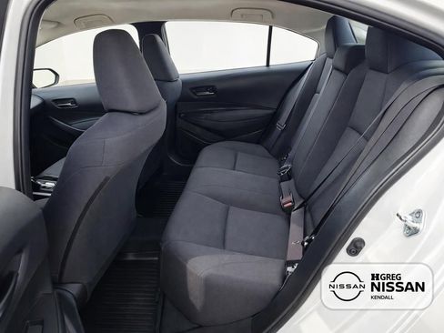 Used 2025 Toyota Corolla LE image 11