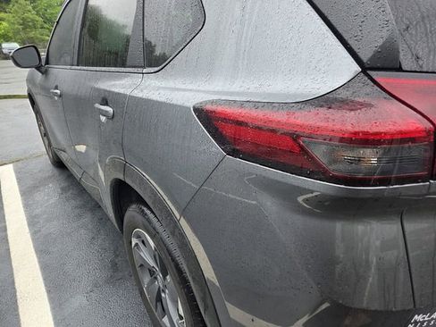 Certified 2026 Nissan Rogue SV w/ Cold Weather Package FWD image 8