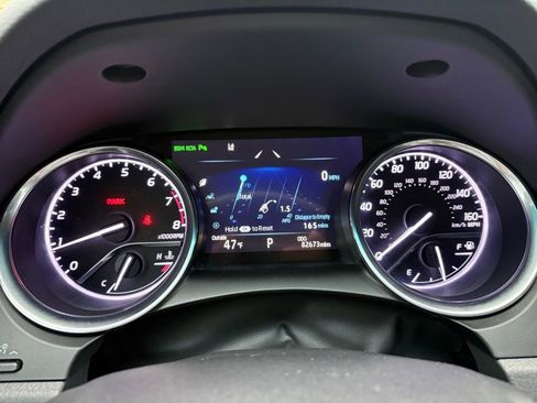 Used 2018 Toyota Camry L image 20