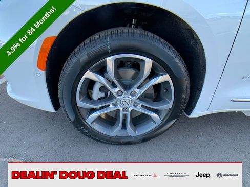 New 2026 Chrysler Pacifica Pinnacle image 27