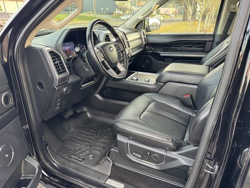 Used 2020 Ford Expedition Max Platinum image 12
