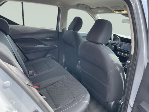 Used 2024 Nissan Kicks SV FWD image 17
