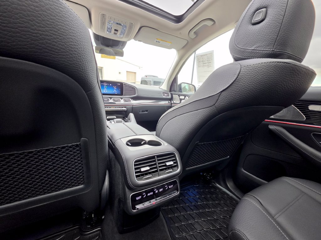 Used 2026 Mercedes-Benz GLS 450 4MATIC image 20