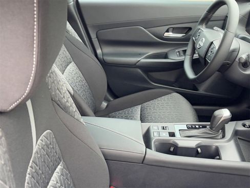 New 2026 Nissan Sentra SV w/ SV Convenience Package image 11