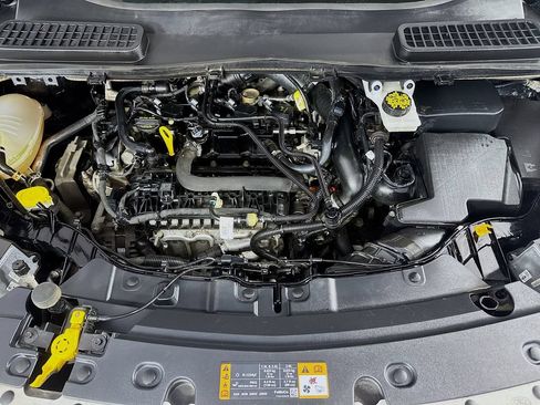 Used 2019 Ford Escape SEL AWD/4WD image 38