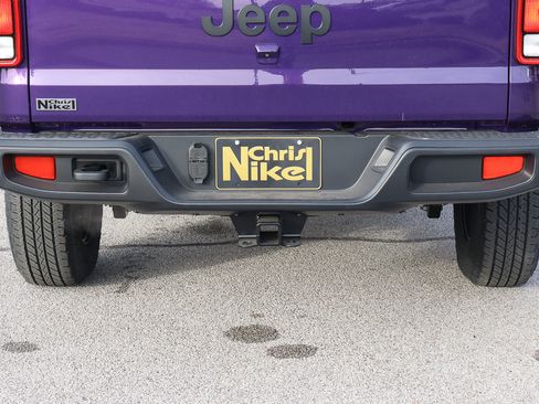 New 2026 Jeep Gladiator Sport image 7