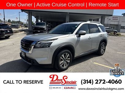Used 2025 Nissan Pathfinder SL