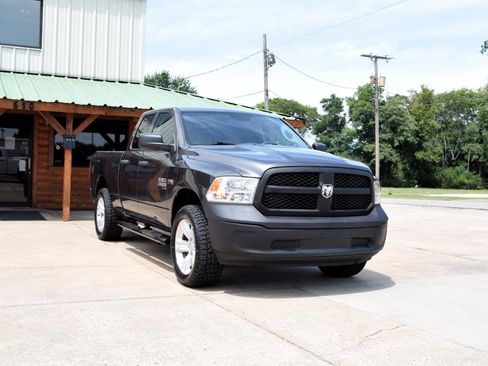 Used 2019 RAM 1500 Tradesman AWD/4WD image 4