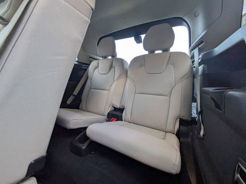 New 2026 Volvo XC90 T8 Ultra w/ Protection Package Premier AWD/4WD image 6