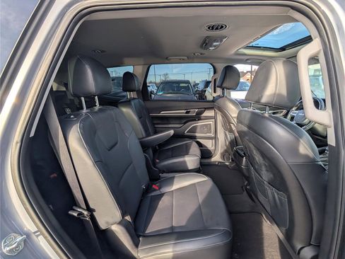 Used 2022 Kia Telluride S image 11