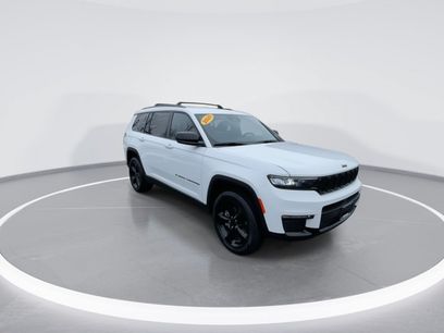 Used 2025 Jeep Grand Cherokee L Limited w/ Black Appearance Package