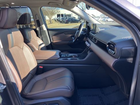 Certified 2025 Honda Pilot Elite image 35