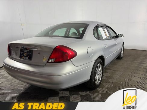 Used 2003 Ford Taurus SES FWD image 9