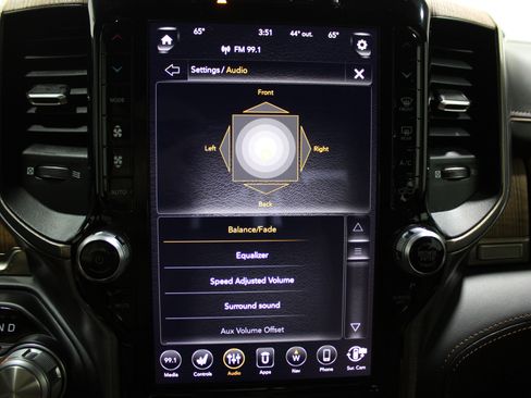 Used 2019 RAM 1500 Limited image 17