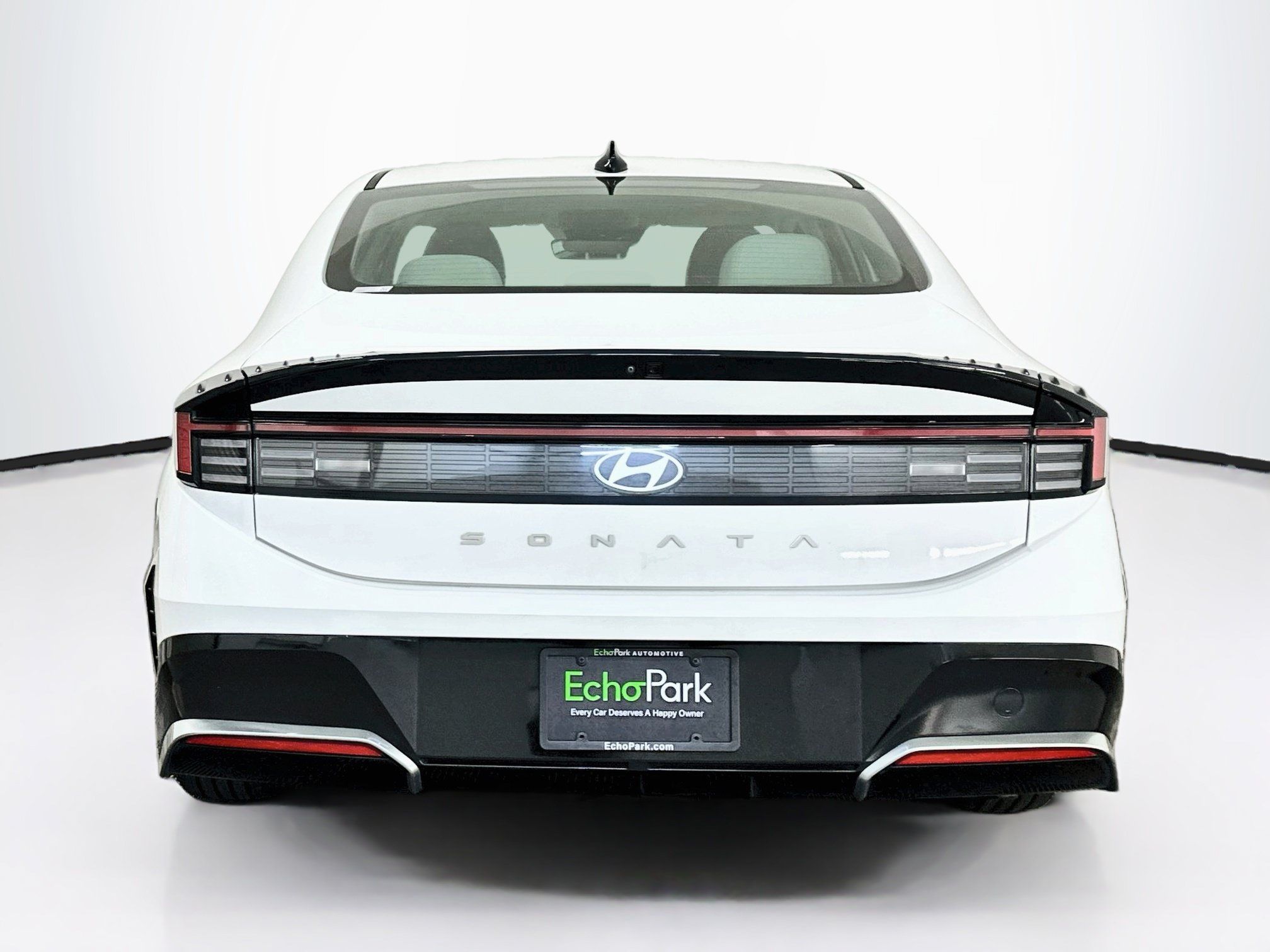 Used 2025 Hyundai Sonata SEL FWD image 7