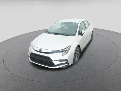 New 2026 Toyota Corolla SE image 16