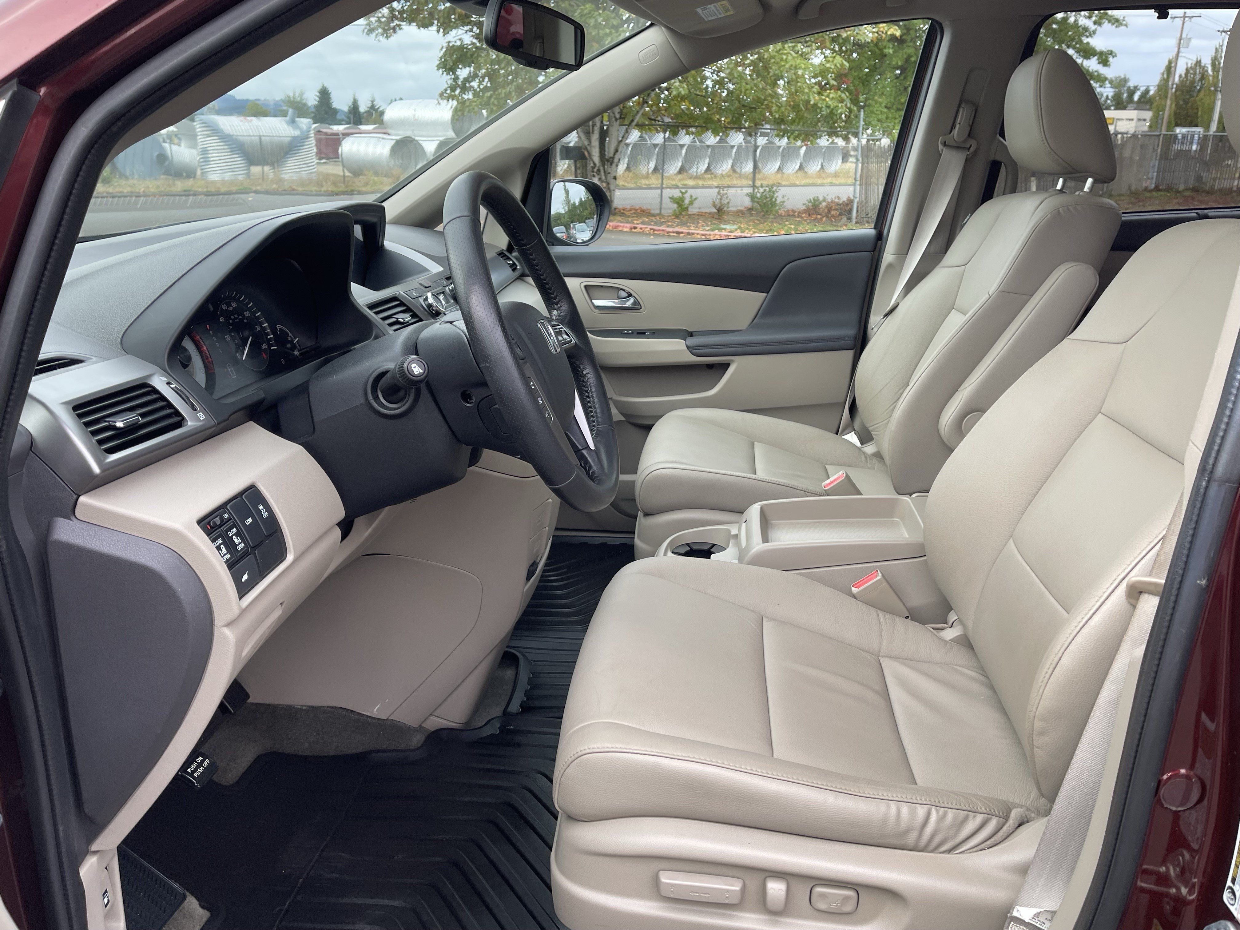Used 2016 Honda Odyssey EX-L image 11