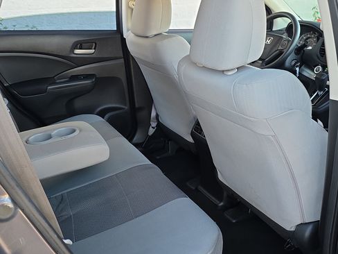 Used 2016 Honda CR-V LX image 25