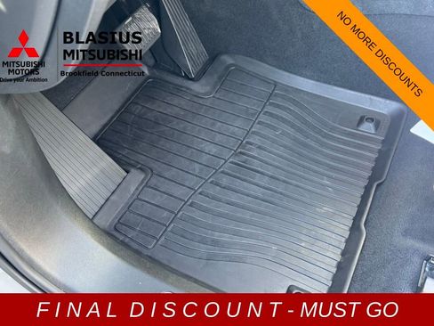 Used 2025 Volvo XC90 B6 Ultra w/ Protection Package Premier image 28