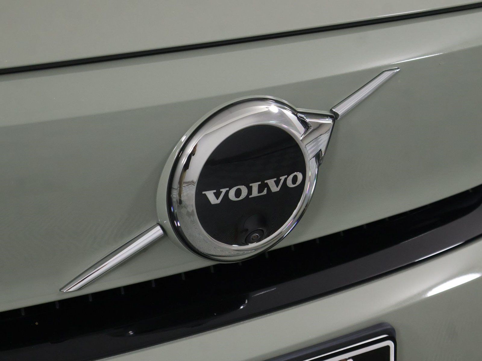 Used 2023 Volvo C40 P8 Recharge Ultimate AWD/4WD image 26