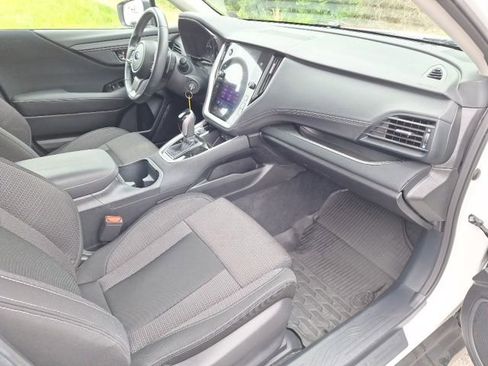 Used 2022 Subaru Outback Premium AWD/4WD image 19
