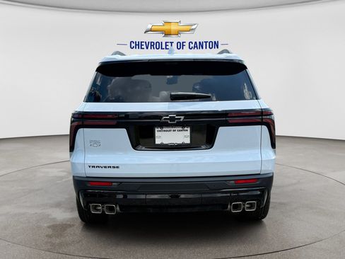 New 2027 Chevrolet Traverse LT w/ Midnight/Sport Edition FWD image 6
