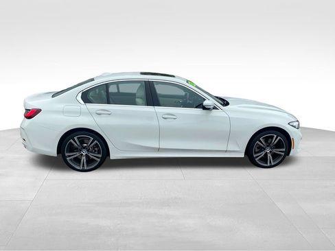 Used 2024 BMW 330i xDrive Sedan w/ Convenience Package AWD/4WD image 7