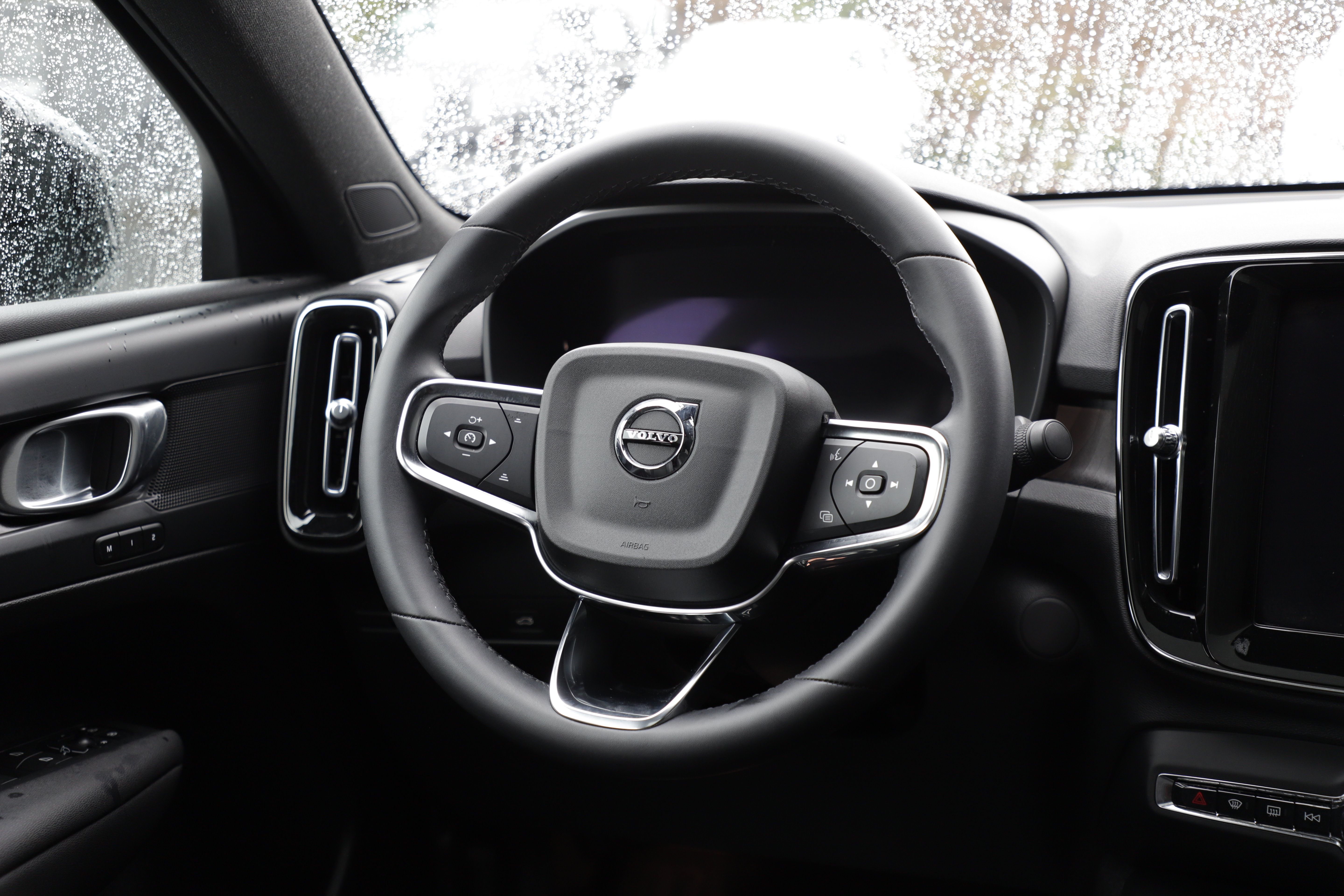 Used 2023 Volvo C40 P8 Recharge Plus AWD/4WD image 18