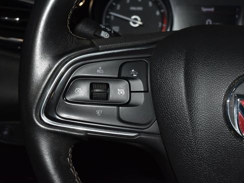 Used 2020 Buick Encore GX Preferred w/ Sport Touring Package FWD image 7