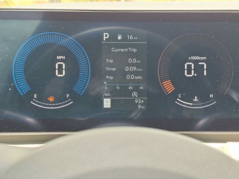 New 2026 Hyundai Tucson SEL FWD image 31