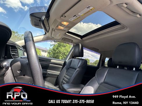 Used 2020 Mitsubishi Outlander SE AWD/4WD image 20