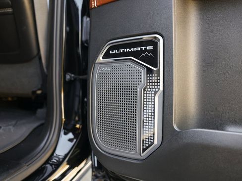 Used 2024 GMC Sierra 3500 Denali Ultimate image 48