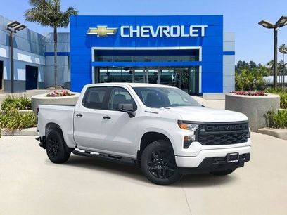 New 2026 Chevrolet Silverado 1500 Custom w/ Turbomax Blackout Package
