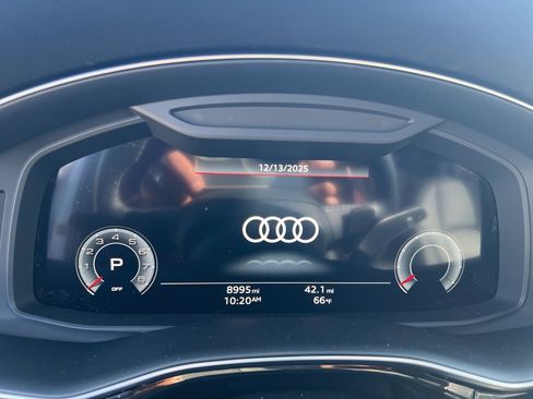 Used 2025 Audi Q7 3.0T Premium Plus w/ Premium Plus Package image 8