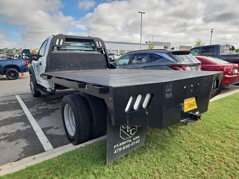Used 2022 Ford F450 XL w/ Power Equipment Group AWD/4WD image 2