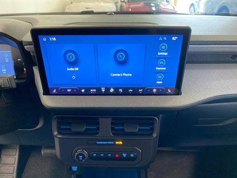 New 2026 Ford Maverick XLT w/ XLT Luxury Package AWD/4WD image 22