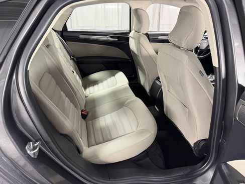 Used 2018 Ford Fusion S image 8