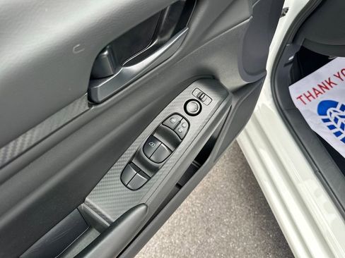 Used 2024 Nissan Altima 2.5 S image 15