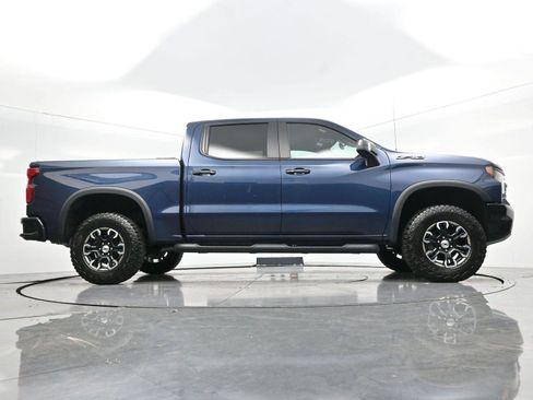 Used 2023 Chevrolet Silverado 1500 ZR2 w/ Technology Package image 53