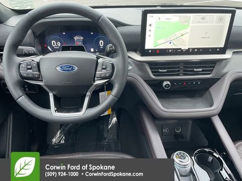 New 2026 Ford Explorer Platinum w/ LUX Leather Package image 3