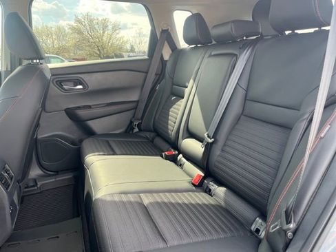 New 2026 Nissan Rogue SV AWD/4WD image 13