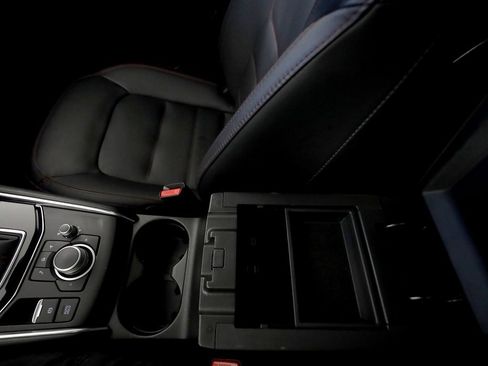 Used 2022 MAZDA CX-5 Carbon Edition image 35