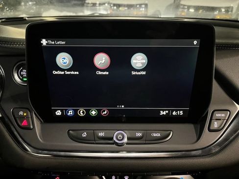 Used 2025 Chevrolet Blazer LT FWD image 26