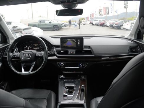 Used 2019 Audi Q5 2.0T Premium Plus w/ Premium Plus Package AWD/4WD image 23